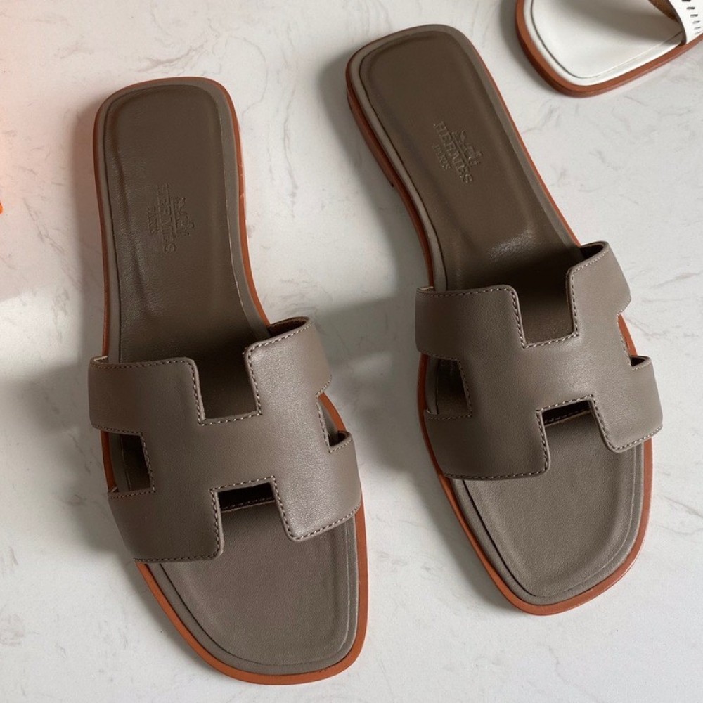 Hermes Oran Slide Sandals In Taupe Swift Calfskin HERMESHS5324
