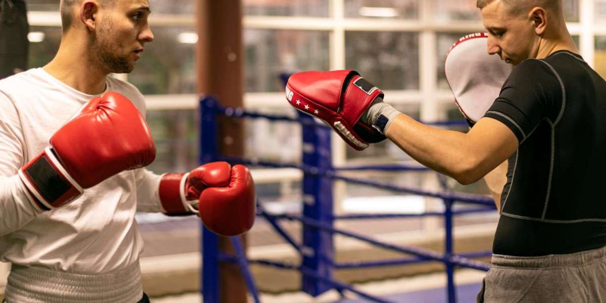 Unveiling the Best Manhattan Personal Boxing Trainers: Knock Out Your Fitness Goals!