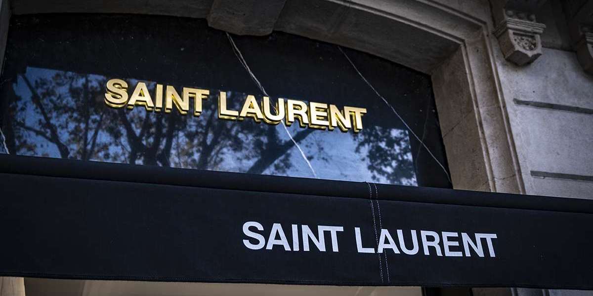 YSL Outlet I am really not a hater Im actually a huge fan