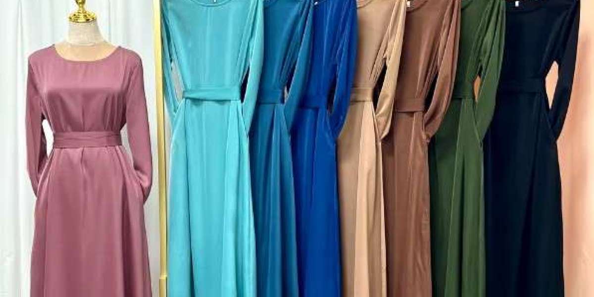 2024 Trends Why Buying an Abaya Dress Online is Essential