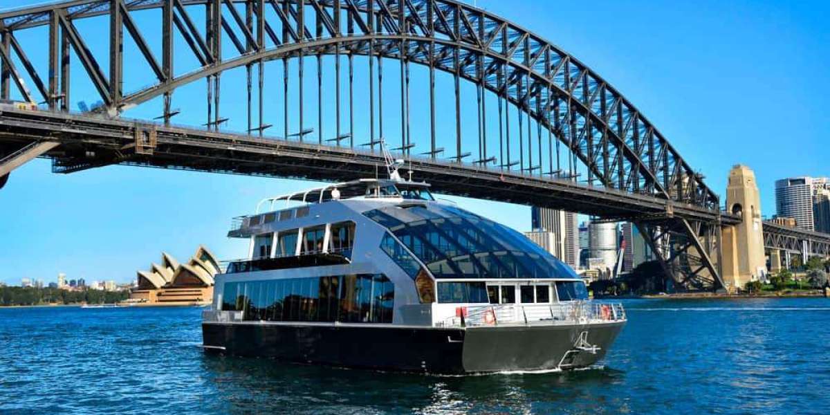 Elevate Your Meetings with Sydney Harbour Lunch Cruises!