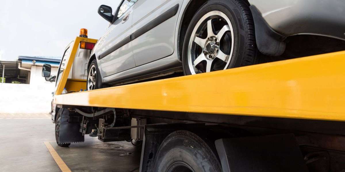 Locked Out of Your Car? Expert Roadside Lockout Services in Florida