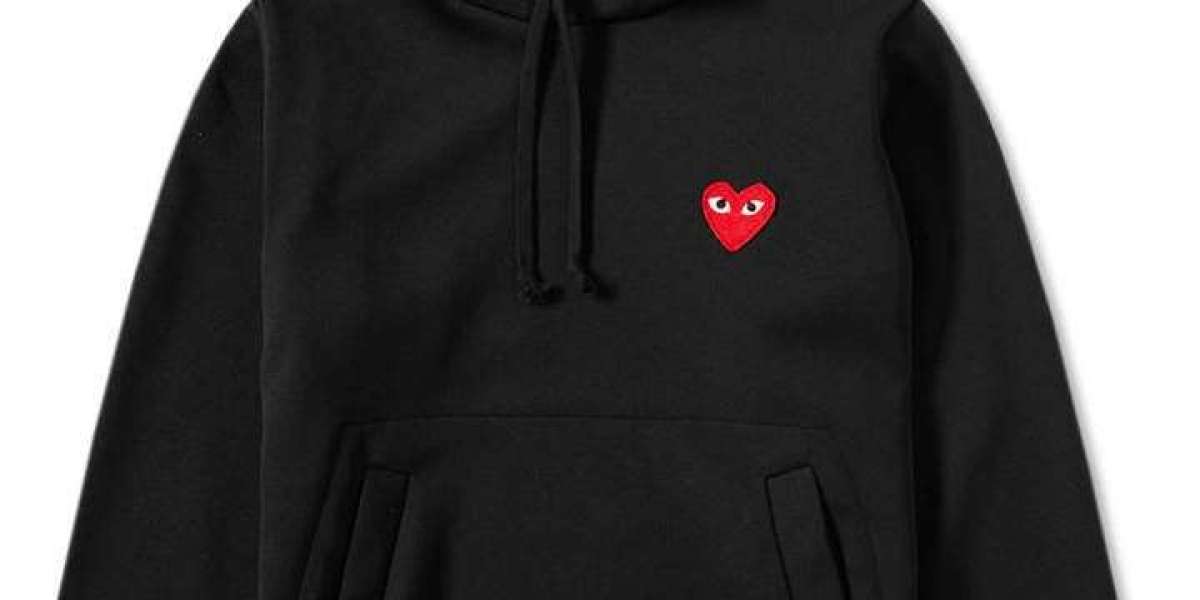 CDG Hoodie: The Intersection of High Fashion and Streetwear