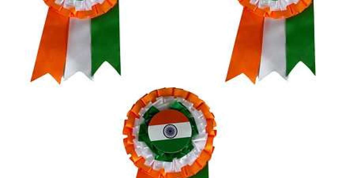 Celebrate Unity with Stylish Tricolor Brooches and Decorations