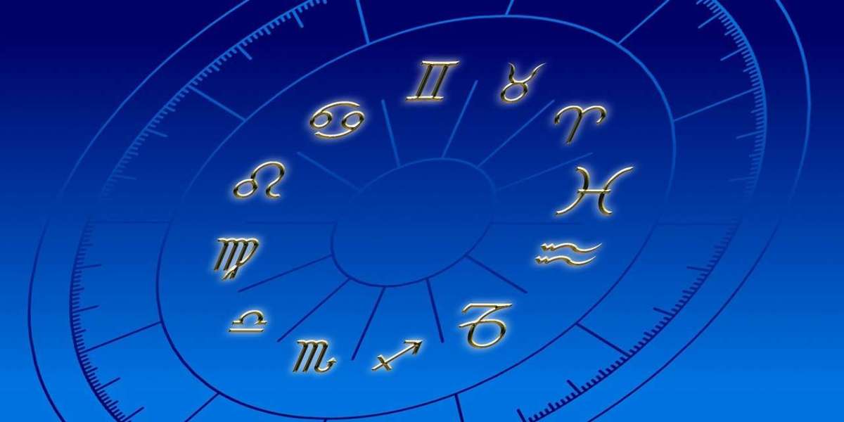 4 Zodiac Signs That Will Have a Beautiful Love Story in 2025