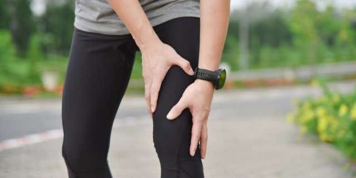 What Leads to Unexpected Knee Pain Without Any Injuries?