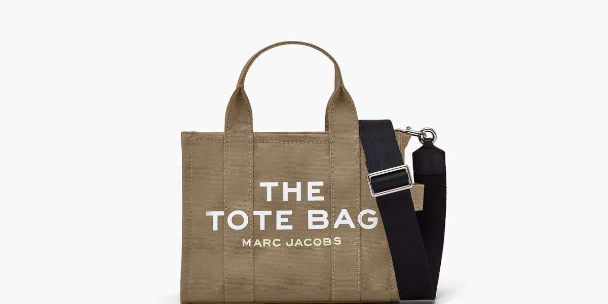 The Tote Bag Supporting Social and Cultural Movements