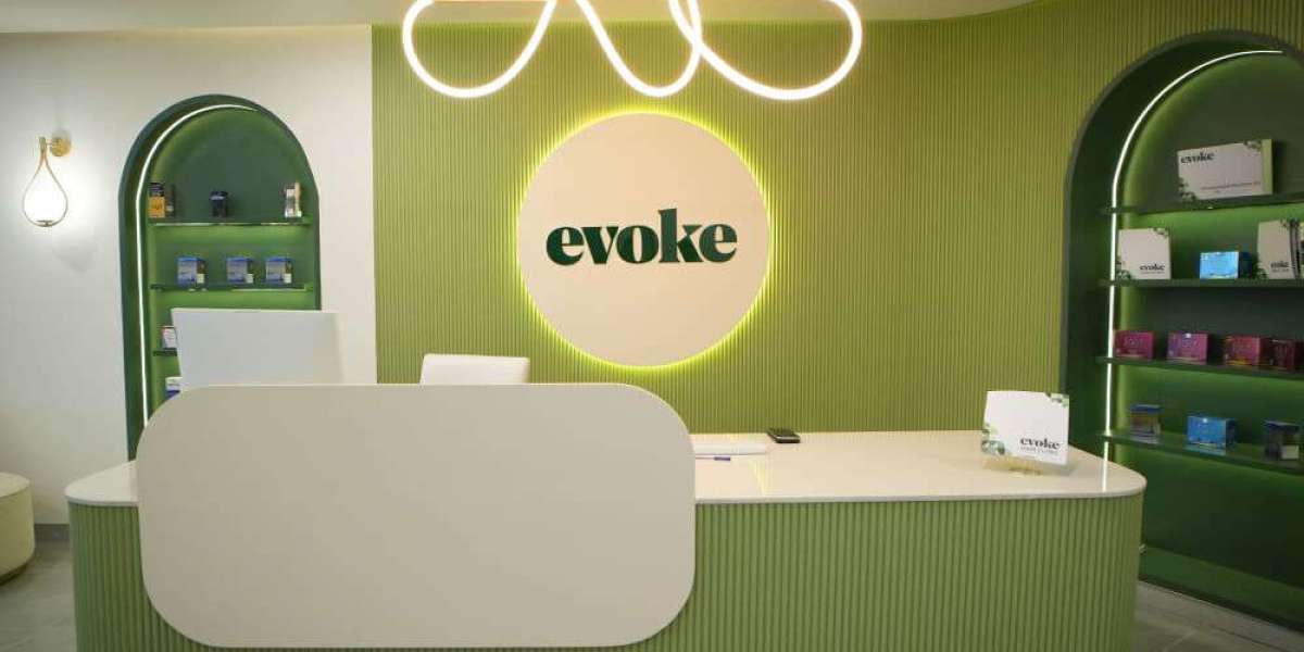 Transform Your Look at Evoke Hair & Skin Clinic – The Best Hair & Skin Treatment Clinic in Delhi