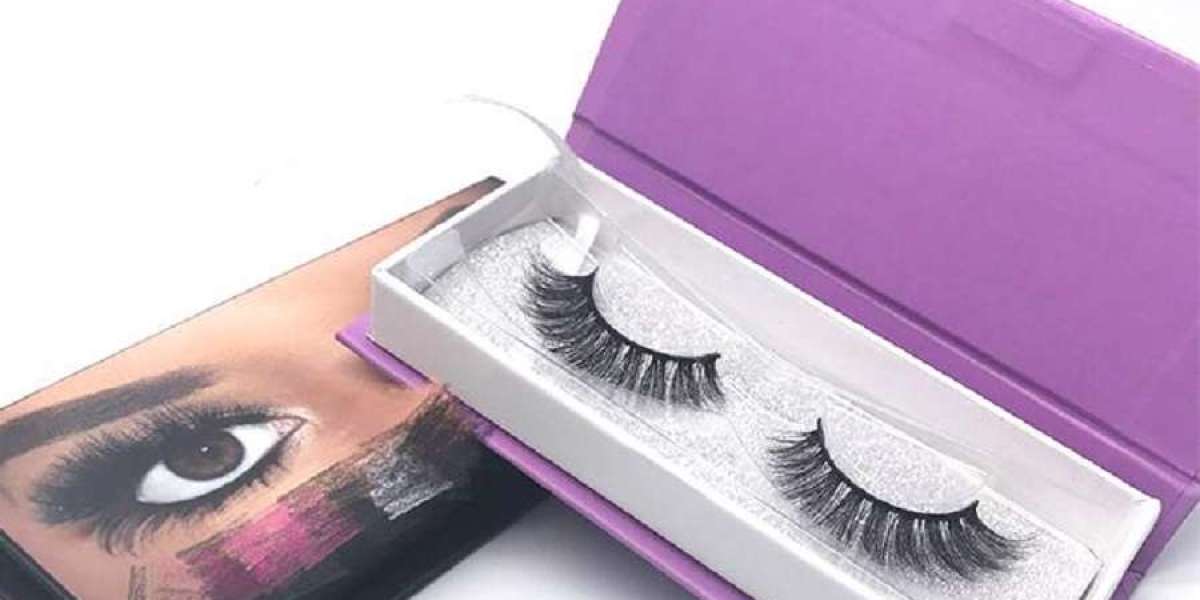 What Factors Should Be Considered When Designing Custom Eyelash Boxes?