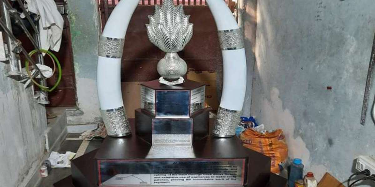 Shree Balaji Handicrafts: A Leading Handicrafts Manufacturer and Customized Trophy Manufacturer