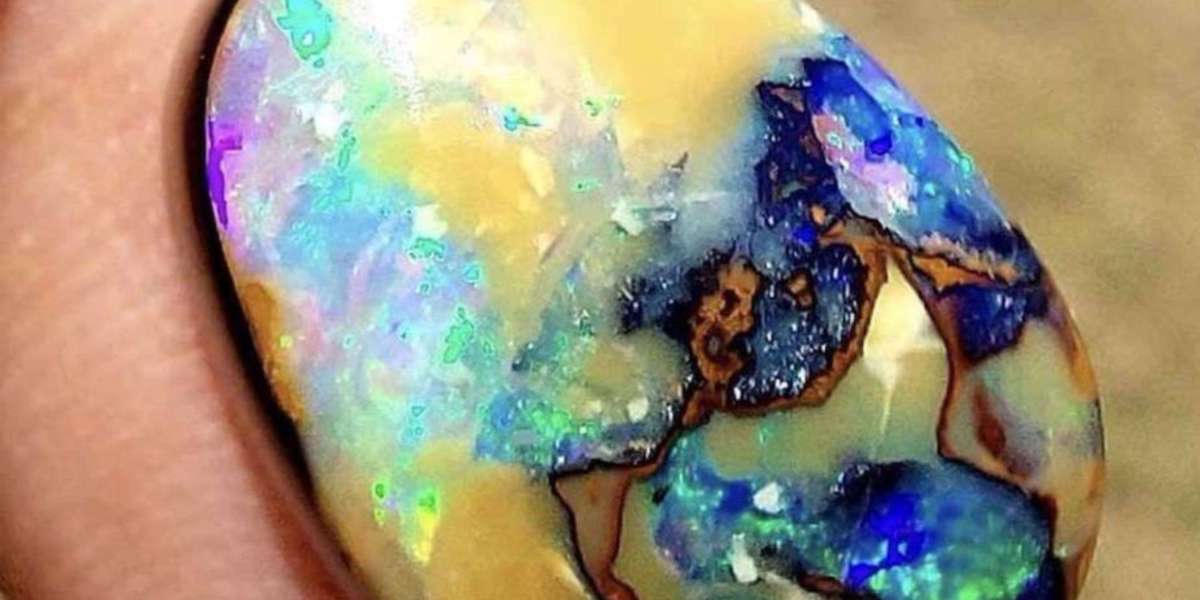 Why Opal Stones Are a Must-Have for Jewelry Enthusiasts