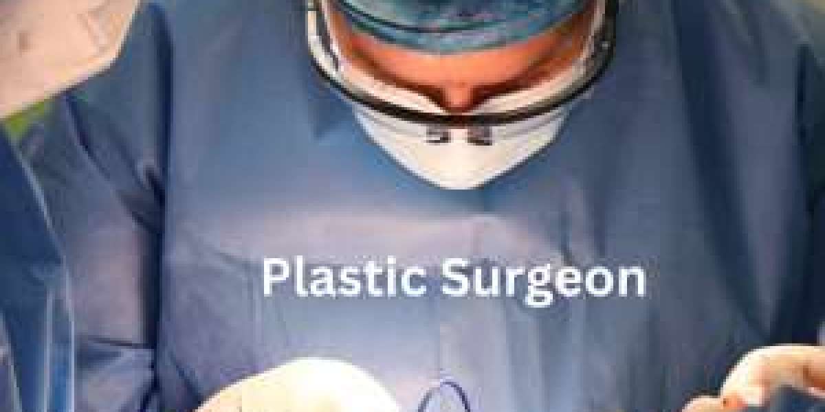 What is the Difference Between a Cosmetic Surgeon and a Plastic Surgeon?