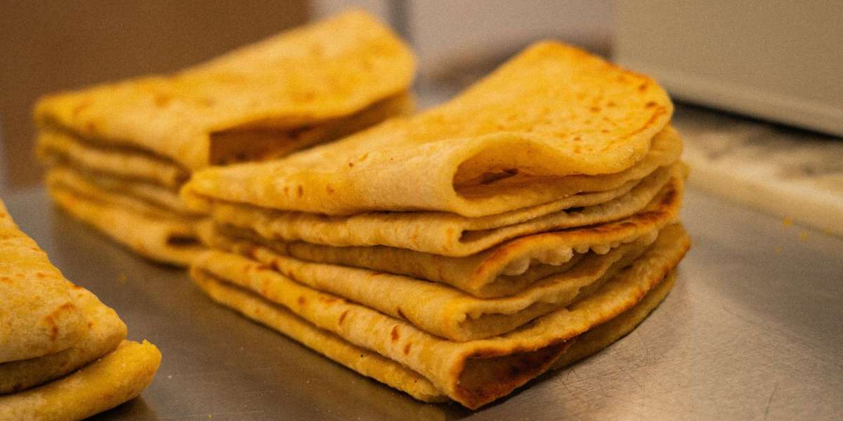 Surinaamse Roti in Alkmaar: Ontdek de Authentieke Smaak bij Aarti Roti Taste