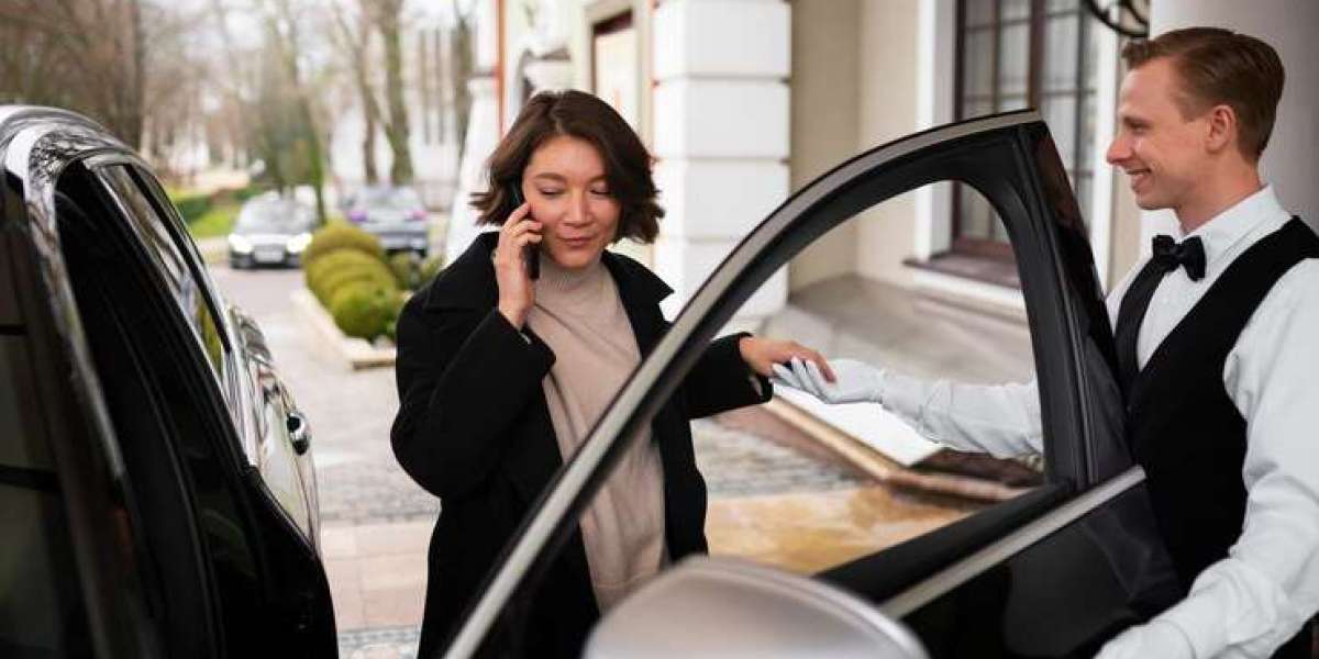 Chauffeur Privé VTC à Lille pour vos déplacements depuis et vers les gares et les aéroports