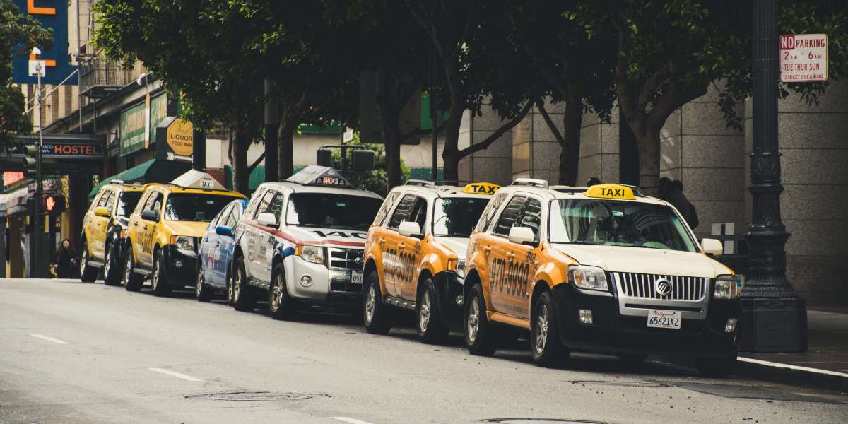 Formation Taxi Marseille : Devenez Chauffeur Professionnel