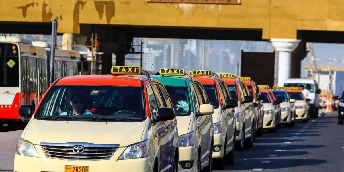 Discover Makkah in Comfort with Ziyarat Taxis